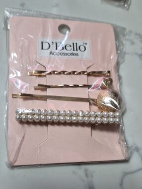 D'Bello Women' Gold-Tone Rhine Stone Faux Pearl Hair Clip Set